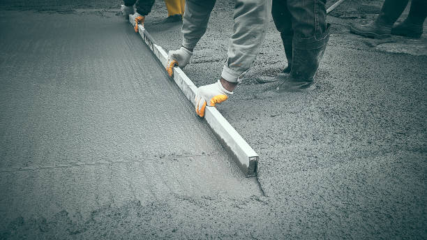 Best Concrete Driveway Installation  in Savannah, TX